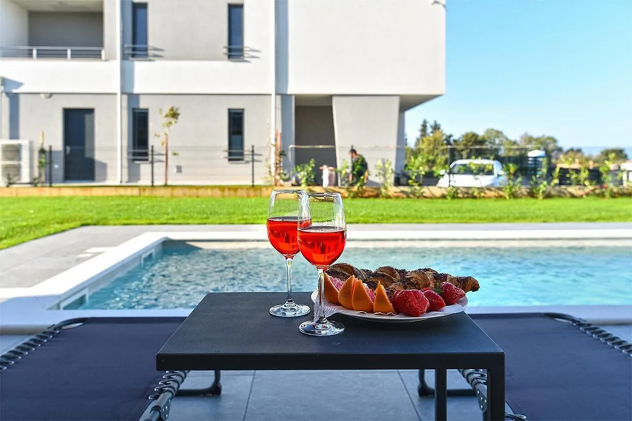Villa Leko 2203