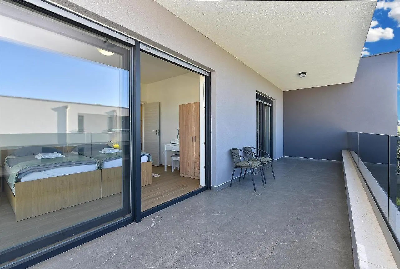 Villa Leko 2203 Перой Хорватия